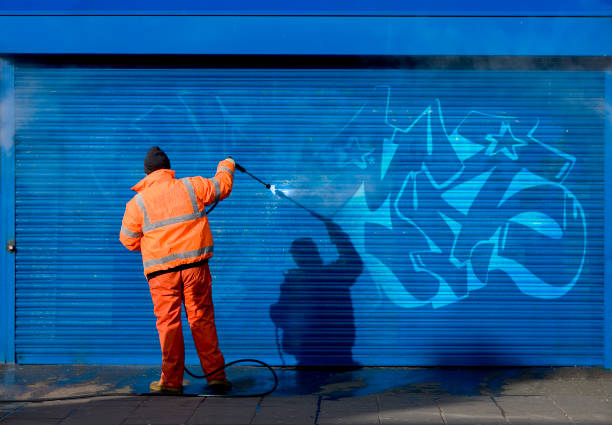 Best Residential Pressure Washing Services  in Raymond, WA